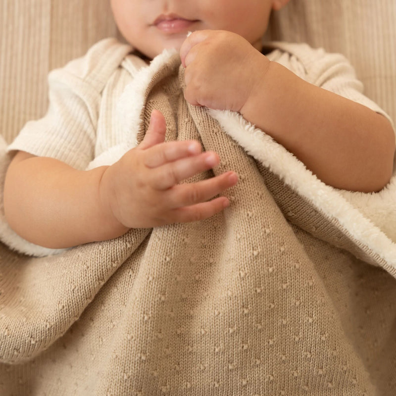 LD Pure Knitted/Fleece Blanket 70x100cm