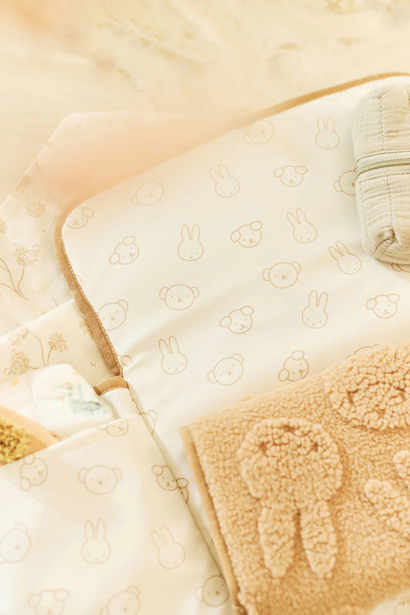 Changing Pad Jacquard Teddy