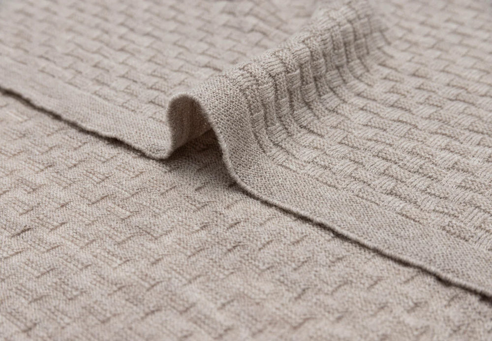 Blanket Weave Knit Merino Wool 75 x 100 CM