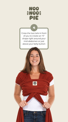 How to wear the Noonoo Pie Baby Carrier, step 4