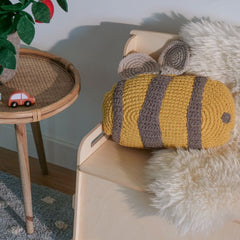 Cushion 'Bee'