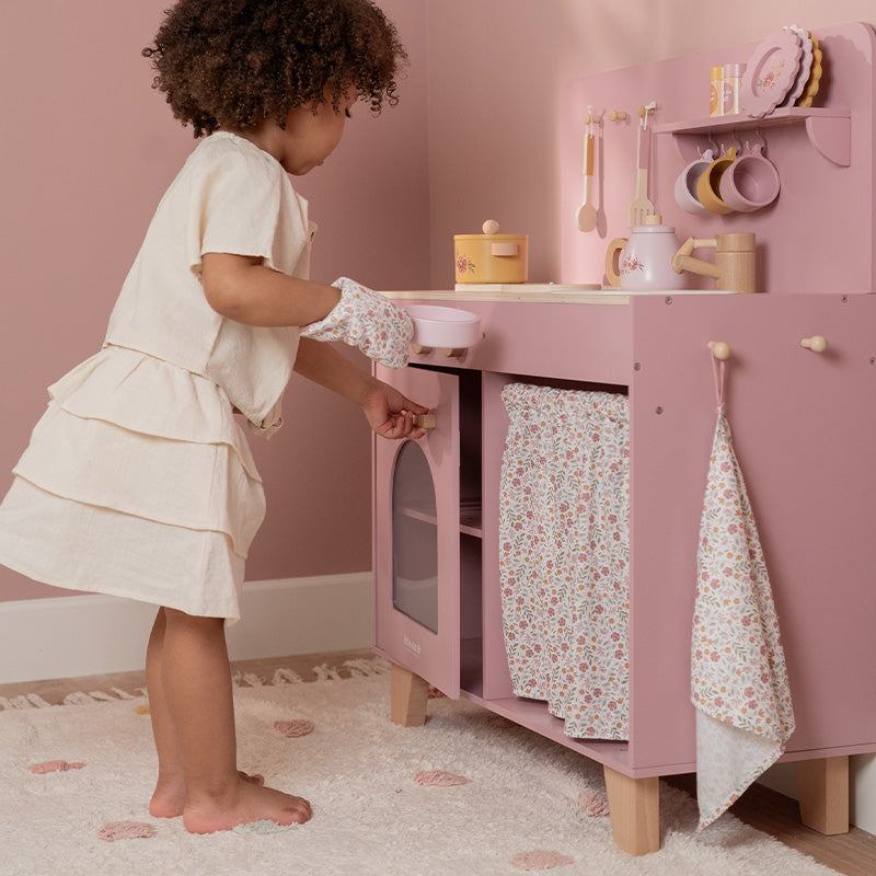 LD Wooden Kitchen Pink FSC