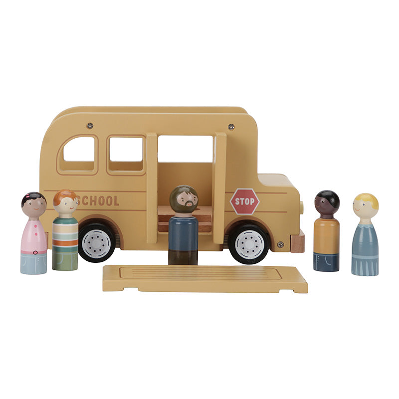 LD School Bus With Figures