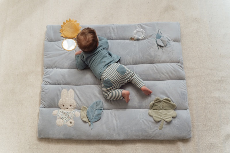 LD Miffy Playmat Lucky