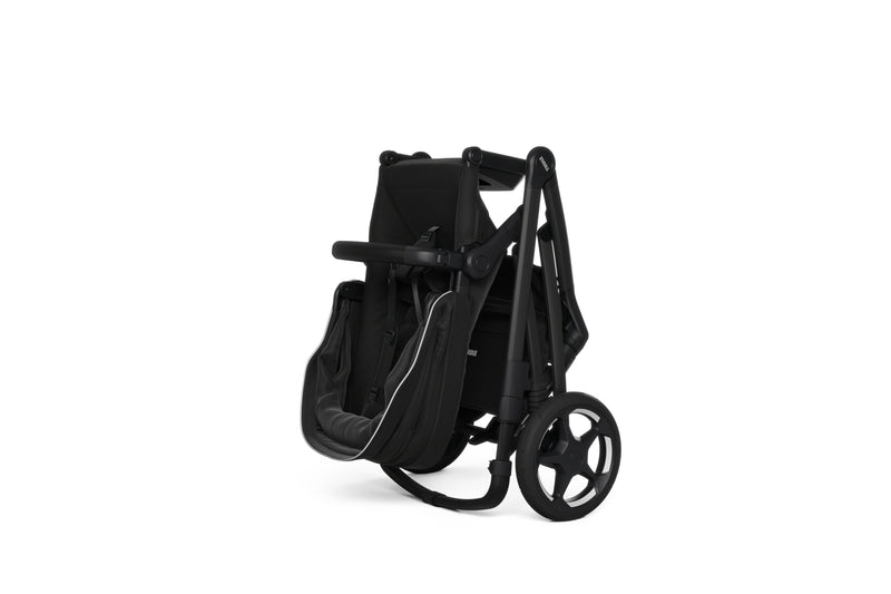 Thule Sleek 2 Black On Black
