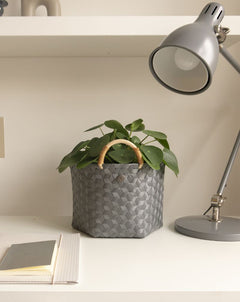 Dimensional Basket M