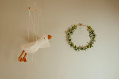 LD Floating Goose Decoration