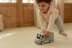 LD Wooden Police Bus FSC