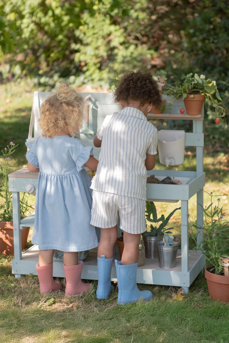LD Wooden Garden Playhouse