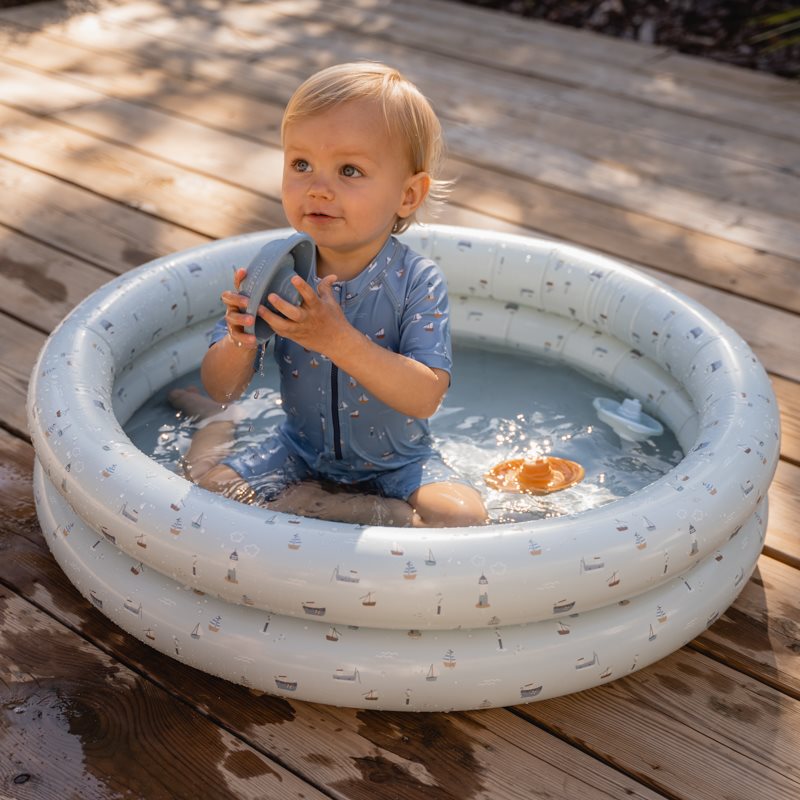 Inflatable pool store for babies