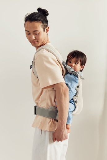 BabyBjörn Baby Carrier Harmony 3D Mesh