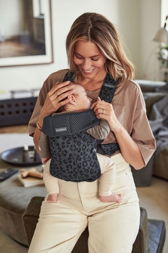 BabyBjörn Baby Carrier Mini 3D Mesh – Kids Living