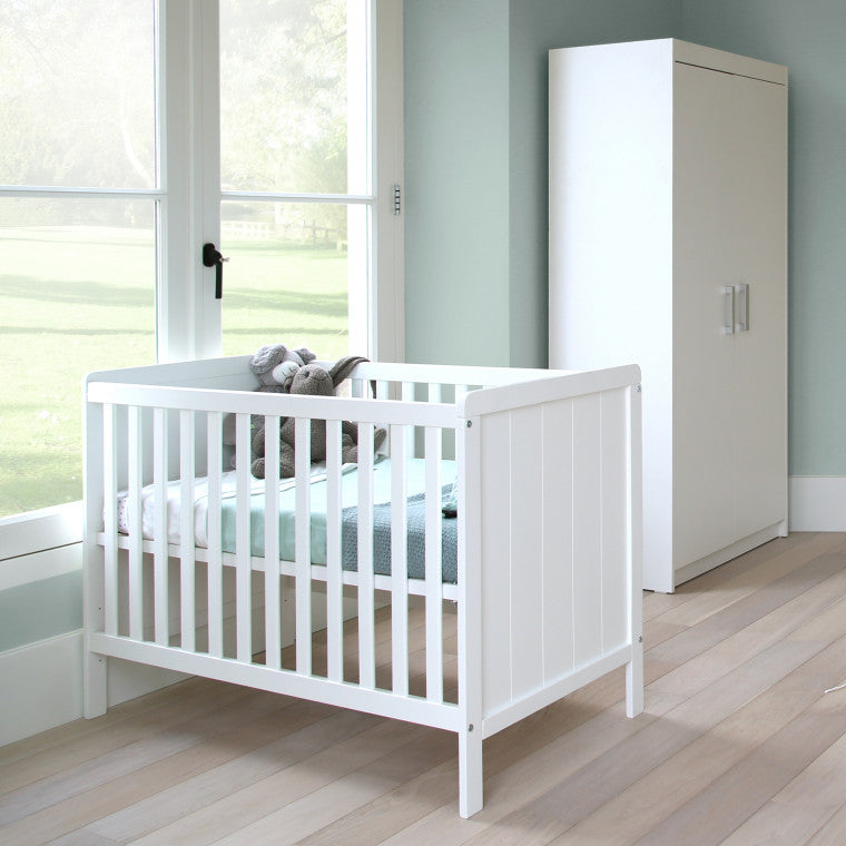Cot bed 120 outlet x 60